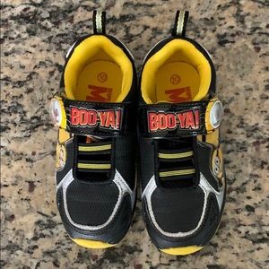 Despicable Me Boy’s VERY Gently Used Shoes Size 10